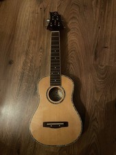 Ukulele Greg Bennett UK-70
