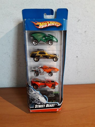 Hot wheels street - beast,