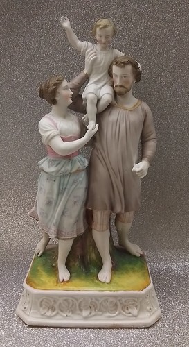 Statua porcellana famiglia - statua,