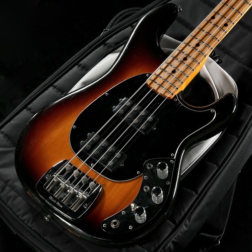 Vintage music man 1979 - man, sabre