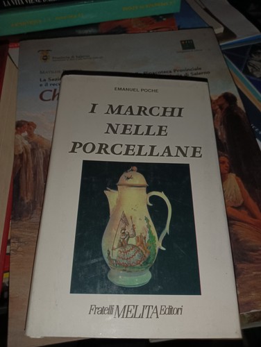 Marchi nelle porcellane - i,
