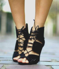 ZARA SCARPE NERE ECOPELLE