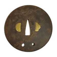 Tsuba rotonda ferro - ferro, con