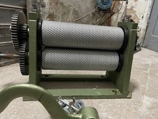 Faccettatrice manuale per