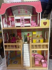 casa delle bambole arredata