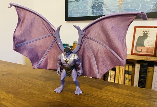 Gargoyles power wing - gargoyles,