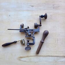 Antico orlatore cartucce caccia militare dosatore pestello fucile vintage tavolo