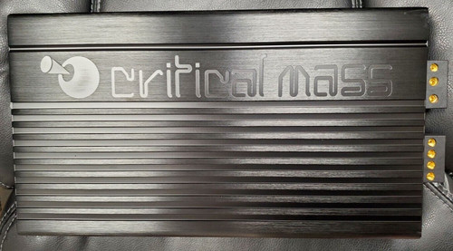 Amplificatore massa critico - massa,