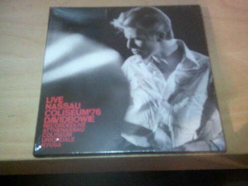 David bowie live nassau - david,