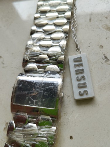 Orologio versus - orologio,