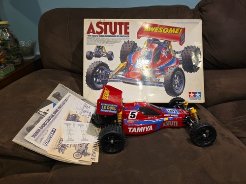 Tamiya astute model 58080 - tamiya,