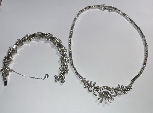 Antico set collana - , e