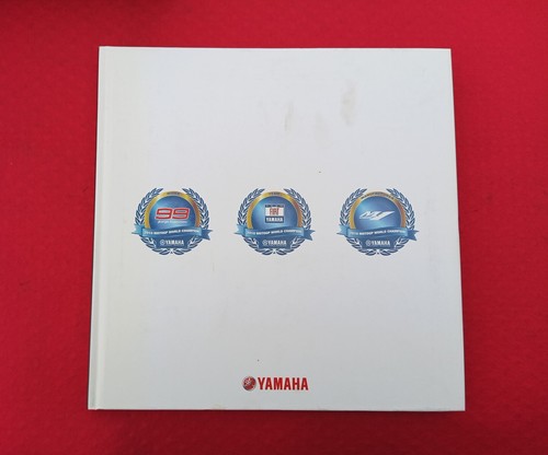 Libro yamaha anno - anno, 2010
