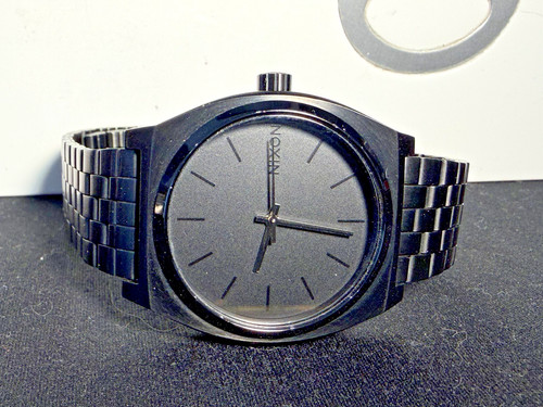 Nixon the time teller - the,