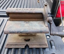 Antica scanalatrice meccanica