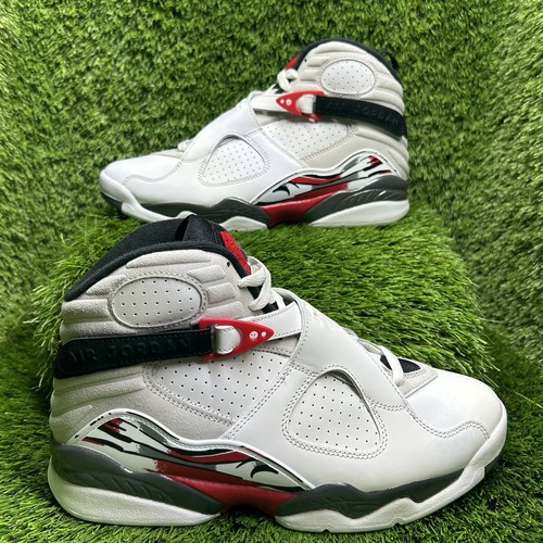 Air jordan retro 2025 bugs - jordan,