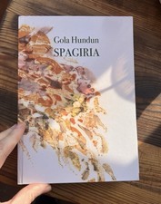 Gola Hundun D406 libro arte