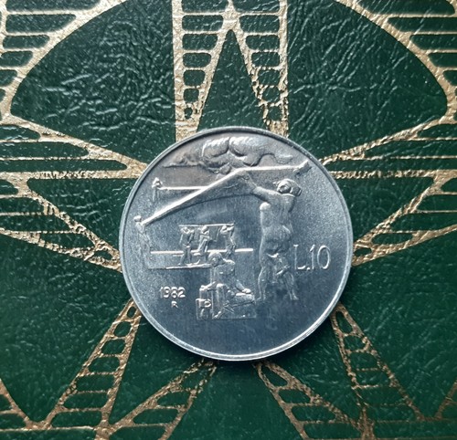 Lire 1982 la - 10,