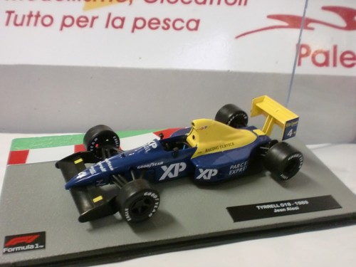 Auto tyrrell 018 - 018, n°