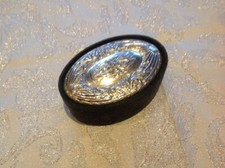 PORTAGIOIE OVALE. ARGENTO E VELLUTO. VERDE SCURO.