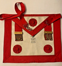 GREMBIULE MASSONERIA TOYE KENNING & SPENCER LTD. LONDON CON MEDAGLIA IN ARGENTO