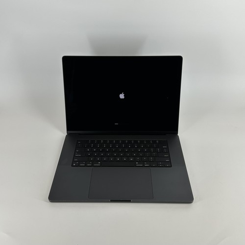 Macbook pro nero nov - 16, 2023
