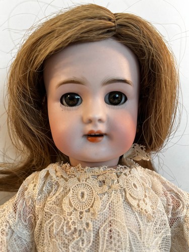 Jolie poupée ancienne - ancienne, tÊte