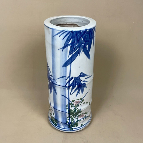 Antico vaso orientale ceramica