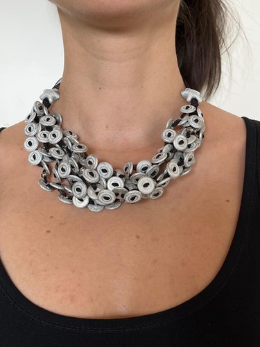 Collana bottoni resina - collana,