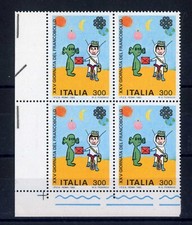 ITALIA 1983 - 25ª giornata del francobollo   300 L. - Postino che consegna MNH**