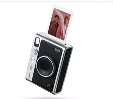 Fujifilm instax mini Evo