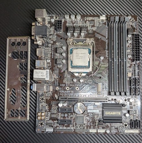 Scheda madre gigabyte - scheda,