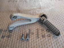 PEDANA POSTERIORE SX ZX6R  PASSEGGERO SX KAWASAKI ZX6R ZX-6R 600 NINJA 1998-1999