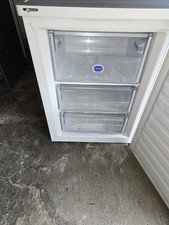 congelatore verticale a