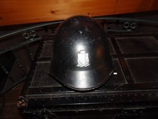 ELMETTO MILITARE SVIZZERO RIUTILIZZATO DAI VIGILI DEL FUOCO di neuchatel