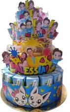 TORTA MERENDINE E SUCCHI  con caramelle TEMA ME CONTRO TE PER 30 BAMBINI