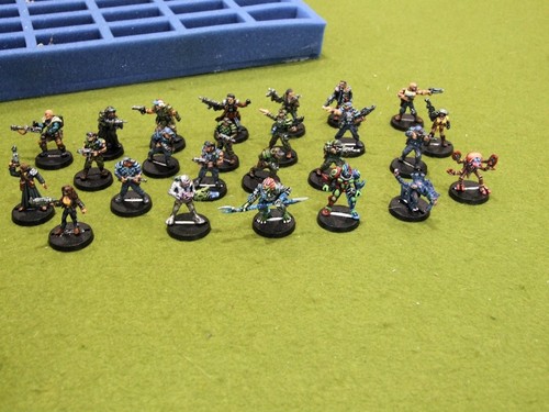 Miniature em4 preverniciate - 25,