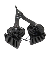 Genuine GM Dual Horn 2021-2025