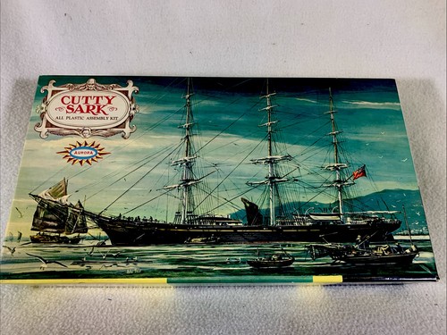 Vintage 1963 aurora cutty sark - cutty,