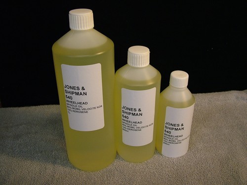 Olio mandrino testa ruota