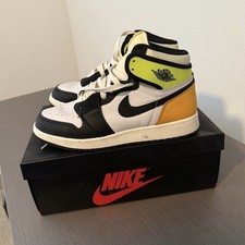 Air Jordan retrò 1 volt oro