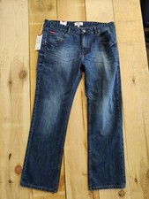 Jeans nuovi con etichette Lee