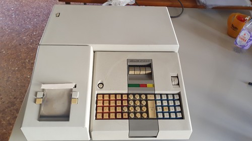 Olivetti p652 vintage - olivetti,