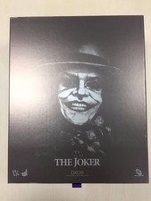 Nuovo Hot Toys Batman The