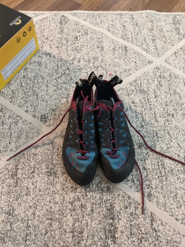Scarpe arrampicata su - scarpe,