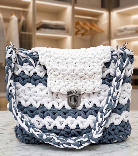 Borsa fatta mano - a,