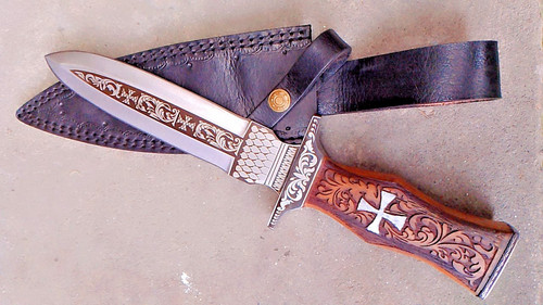 Coltello decorativo unico