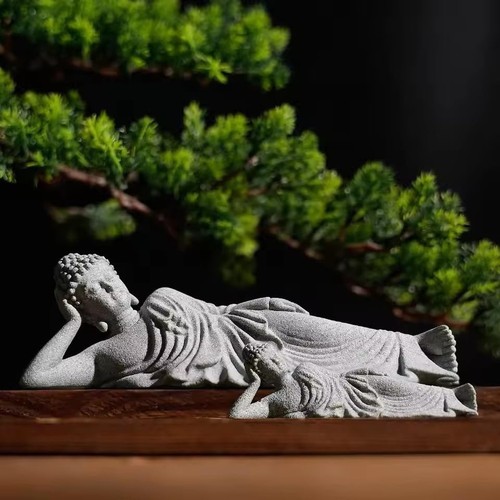 Buddha reclining meditating - reclining,
