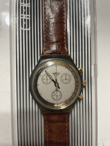 Swatch chrono goldfinger del - chrono, "goldfinger"