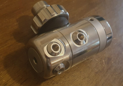 Regolatore subacqueo apeks dst - apeks,